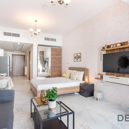 Intimate Studio At Millennium Binghatti Residence Business Bay By Deluxe Holiday Homes Dubai Exteriör bild